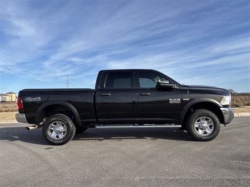 Used 2018 RAM 2500 Tradesman w/ Chrome Appearance Group image 6
