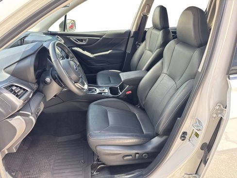 Used 2024 Subaru Forester Touring w/ POP Package 3 AWD/4WD image 22
