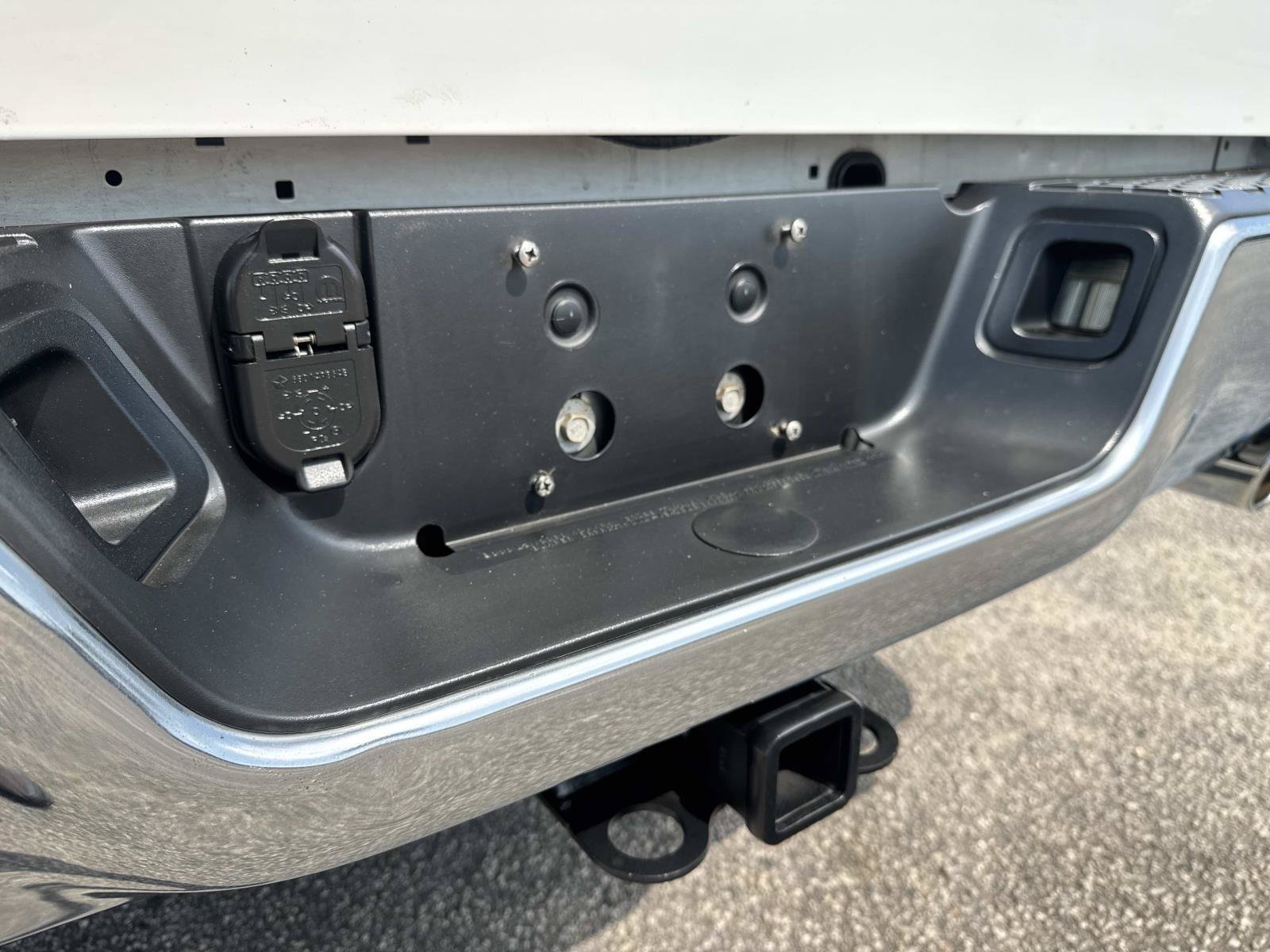 Used 2017 RAM 1500 Laramie w/ Convenience Group AWD/4WD image 15