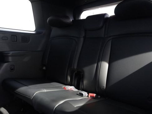 New 2027 Kia Telluride SX w/ Towing Package FWD image 16