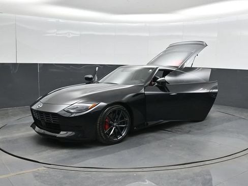 Used 2024 Nissan Z Performance w/ Floor Mat Package RWD image 66