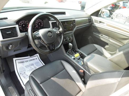 Used 2019 Volkswagen Atlas SEL FWD image 12