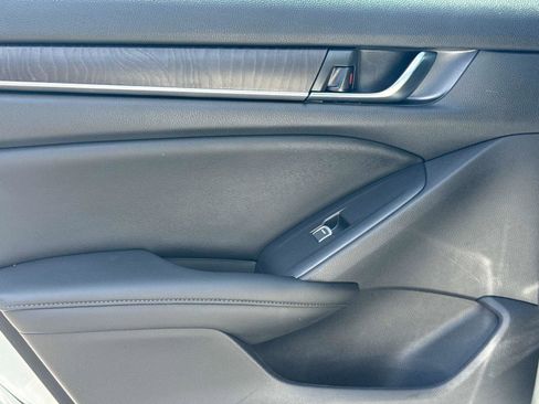 Certified 2019 Honda Accord EX-L image 12