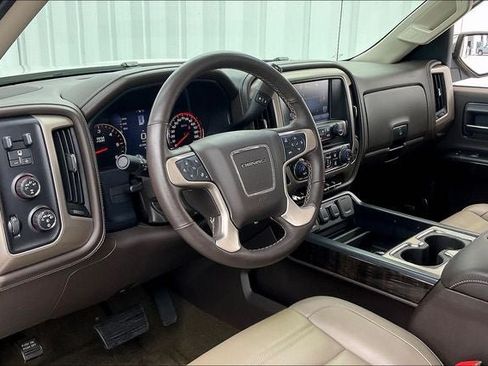 Used 2015 GMC Sierra 1500 Denali w/ Driver Alert Package AWD/4WD image 16