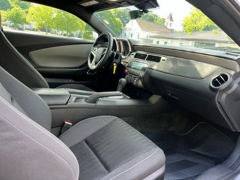Used 2014 Chevrolet Camaro LS RWD image 14