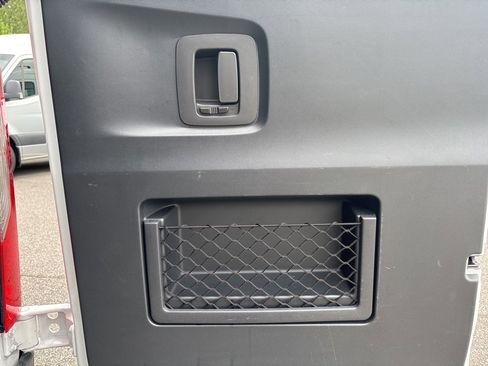 Used 2025 Mercedes-Benz Sprinter 2500 image 17