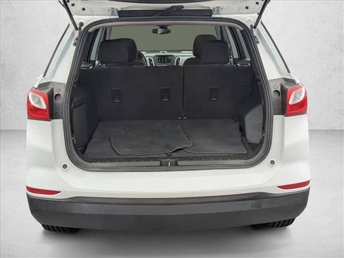 Used 2021 Chevrolet Equinox LS FWD image 7