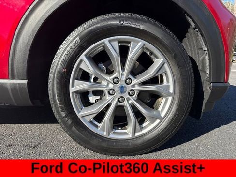 Used 2020 Ford Explorer XLT w/ Equipment Group 202A image 13