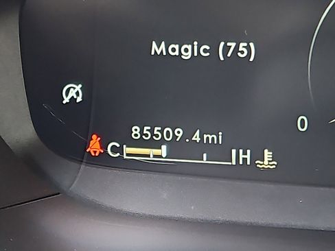 Used 2019 Lincoln Nautilus Select image 22