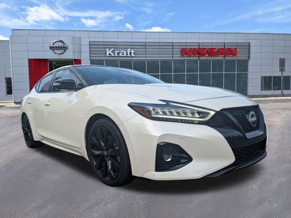 Used 2023 Nissan Maxima SR w/ Sport Mat Group