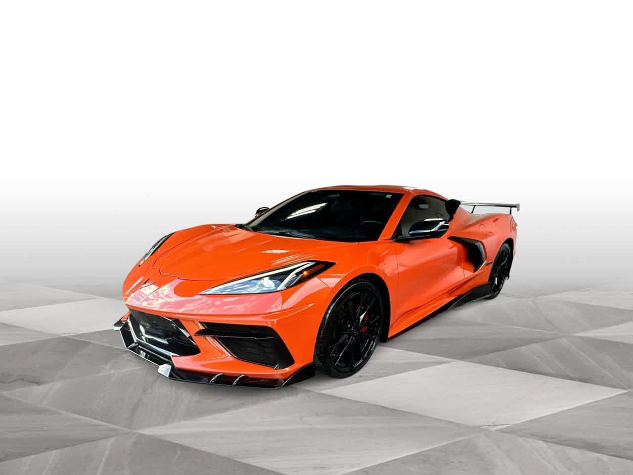 Used 2025 Chevrolet Corvette Stingray Preferred Cpe w/ Z51 Performance Package RWD image 4