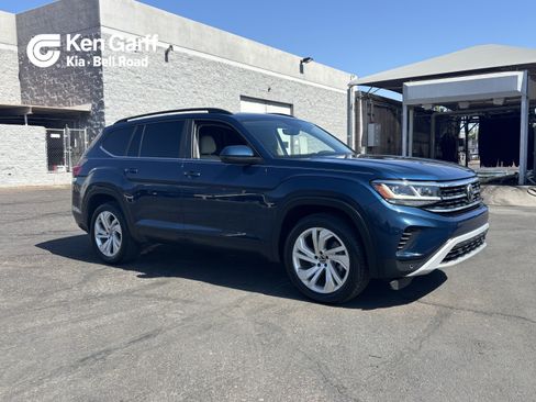 Used 2021 Volkswagen Atlas SE w/ Panoramic Sunroof Package FWD image 1