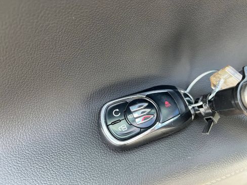 Used 2025 Buick Encore GX Preferred FWD image 25