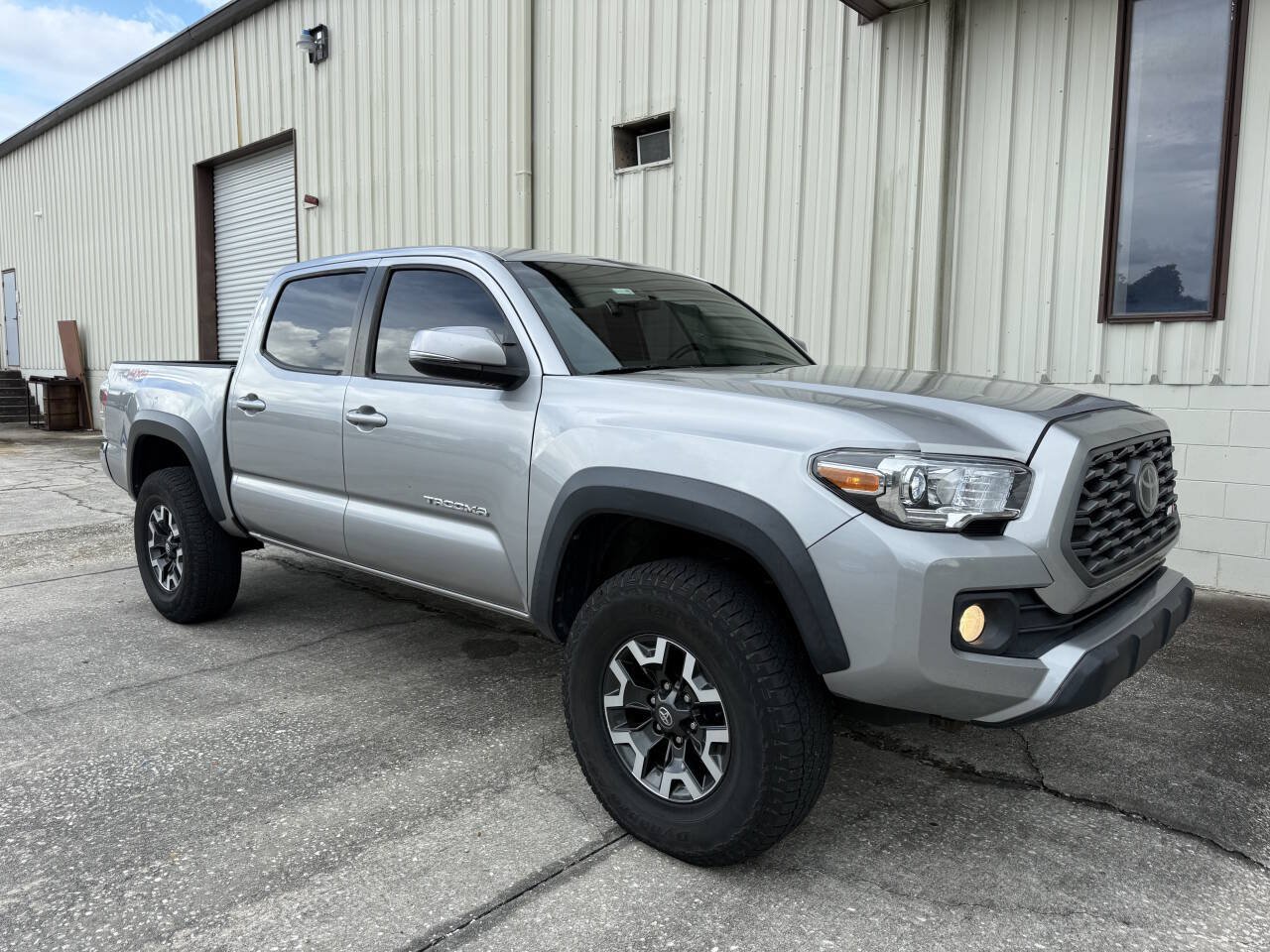 Used 2021 Toyota Tacoma TRD Off-Road AWD/4WD image 9