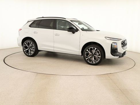 New 2026 Audi Q3 quattro 2.0T image 9