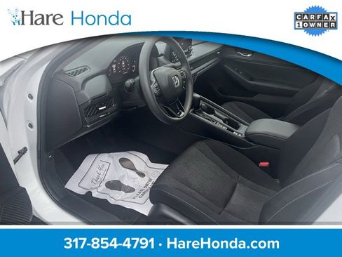 Used 2023 Honda Accord EX image 12
