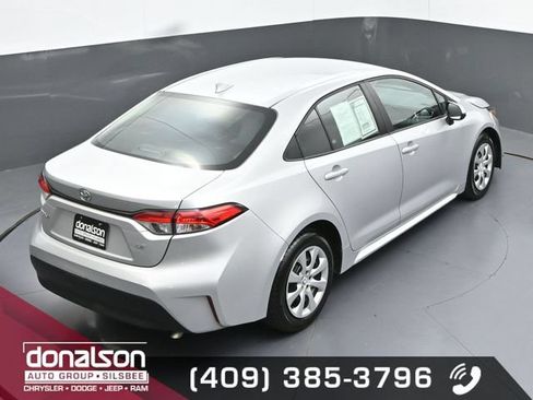 Used 2024 Toyota Corolla LE FWD image 20