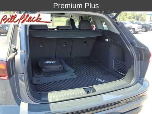 Used 2025 Audi Q6 e-tron Premium Plus AWD/4WD image 6