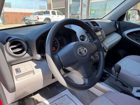 Used 2006 Toyota RAV4 2WD image 13