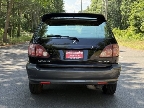 Used 2000 Lexus RX 300 4WD w/ Premium Pkg image 7