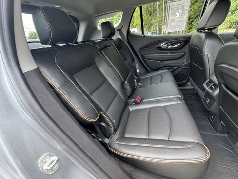 Used 2023 GMC Terrain AT4 w/ LPO, Floor Liner Package AWD/4WD image 18