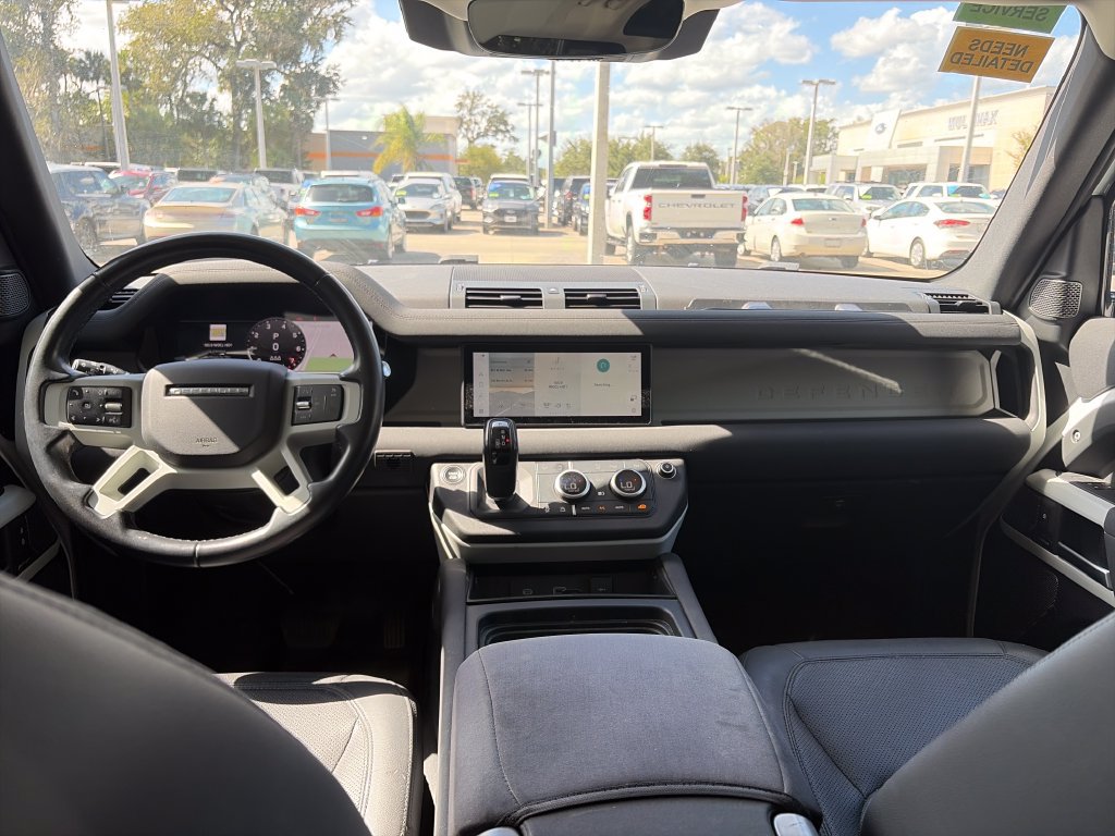 Used 2023 Land Rover Defender 110 S AWD/4WD image 8