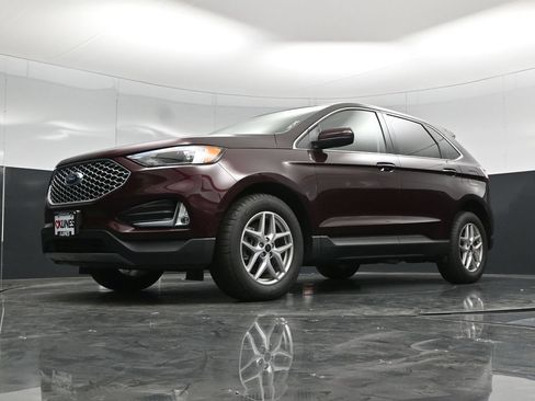 Used 2024 Ford Edge SEL w/ Convenience Package AWD/4WD image 47