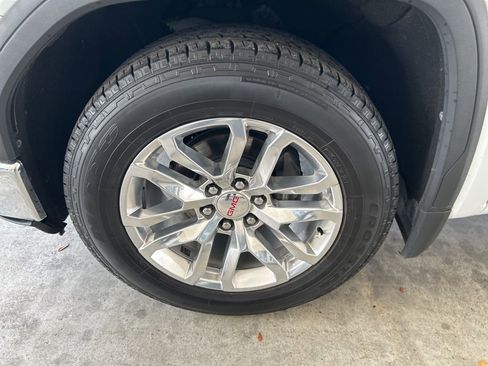 Used 2019 GMC Sierra 1500 SLE w/ SLE Value Package image 13