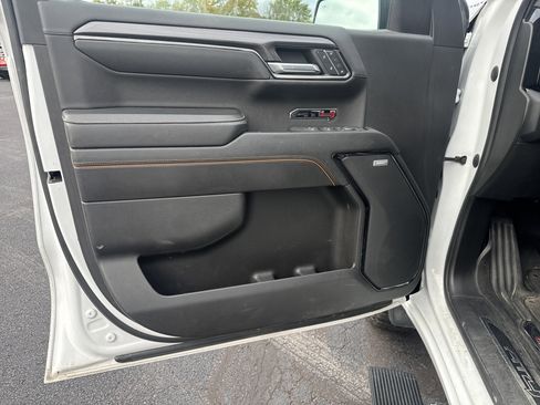 Used 2024 GMC Sierra 1500 AT4 w/ AT4 Preferred Package image 15