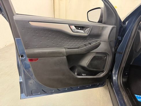 Used 2020 Ford Escape SE AWD/4WD image 17