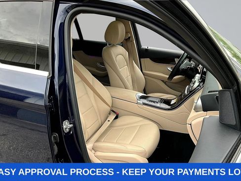 Used 2021 Mercedes-Benz GLC 300 4MATIC image 36