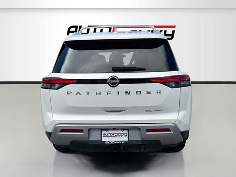 Used 2023 Nissan Pathfinder SL w/ SL Premium Package AWD/4WD image 6