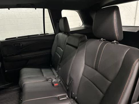 Used 2023 Honda Passport TrailSport image 14