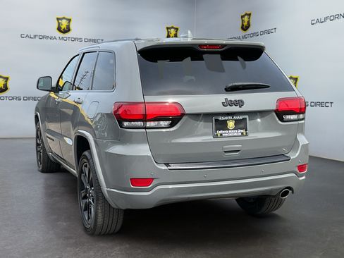 Used 2019 Jeep Grand Cherokee Altitude RWD image 7