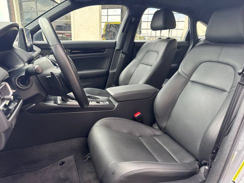 Used 2025 Honda Civic Sport image 17