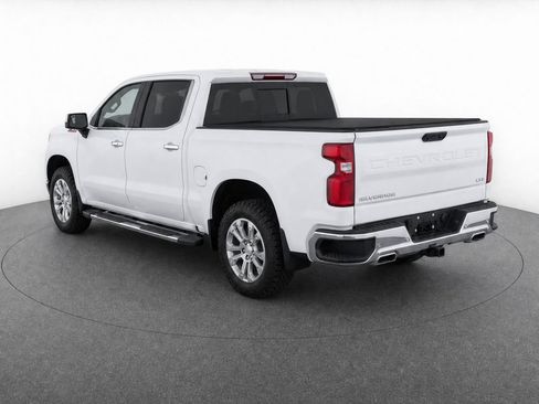 Used 2024 Chevrolet Silverado 1500 LTZ AWD/4WD image 3