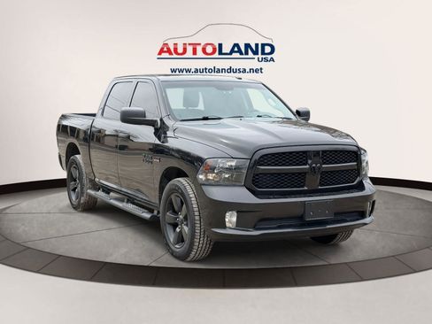 Used 2016 RAM 1500 Express w/ Black Ram 1500 Express Group image 2