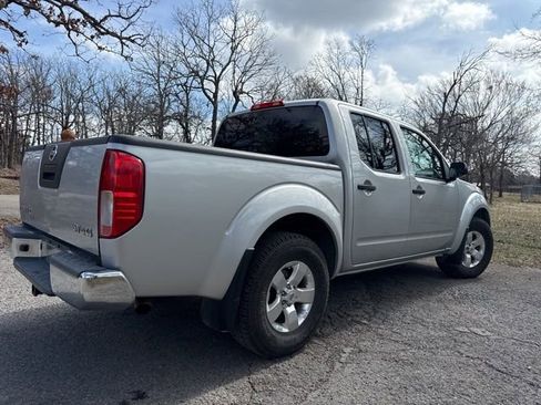 Used 2012 Nissan Frontier SV w/ SV Premium Utility Pkg image 7