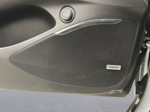 Used 2023 Buick Enclave Essence w/ Experience Buick Package image 17