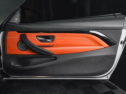 Used 2019 BMW M4 Coupe w/ Competition Package image 39