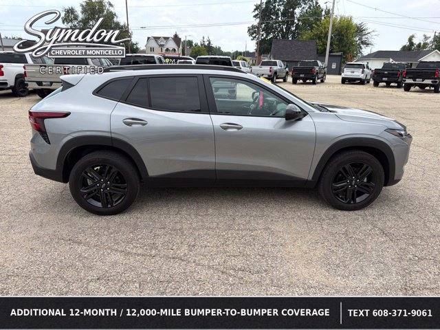 Used 2025 Chevrolet Trax ACTIV w/ Driver Confidence Package FWD image 3