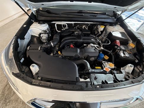 Used 2018 Subaru Outback 2.5i Limited image 18