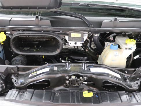 Used 2025 RAM ProMaster 2500 w/ Convenience Group FWD image 33