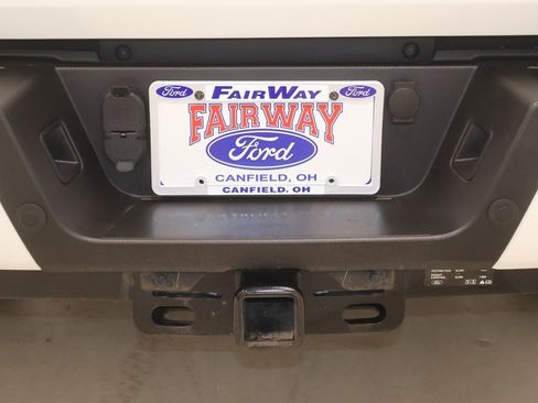 Certified 2022 Ford F250 Platinum w/ FX4 Off-Road Package image 45