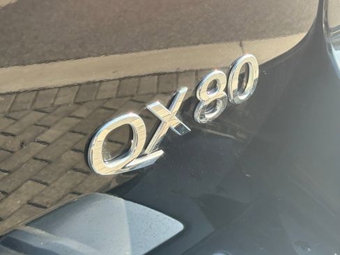 Used 2022 INFINITI QX80 Luxe w/ Cargo Package AWD/4WD image 14