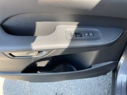 Used 2023 Lexus RX 350 Premium w/ Accessory Package AWD/4WD image 31