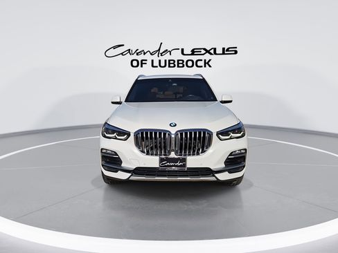 Used 2021 BMW X5 sDrive40i w/ Premium Package RWD image 3