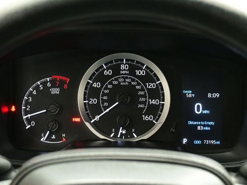 Used 2021 Toyota Corolla LE image 21