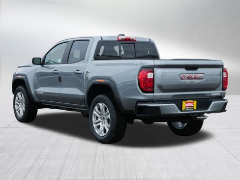 New 2026 GMC Canyon Elevation w/ Convenience Package image 3
