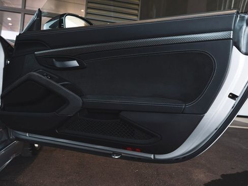 Used 2024 Porsche 718 Cayman GT4 RS image 30